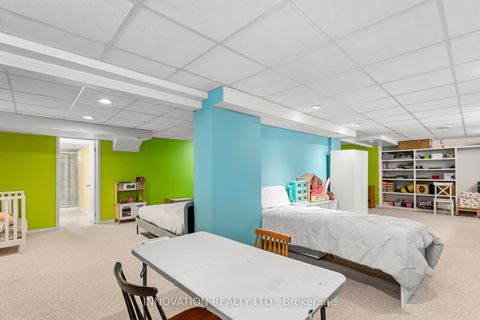 Photo 31 at 32 Marble Arch Crescent, Nepean (Centrepointe), Ottawa