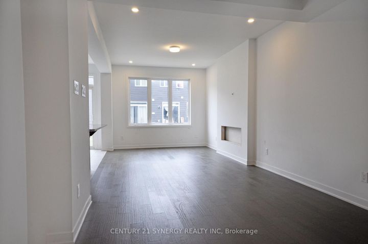 Photo 2 at 284 Ormiston Crescent, Nepean (Stonebridge), Ottawa