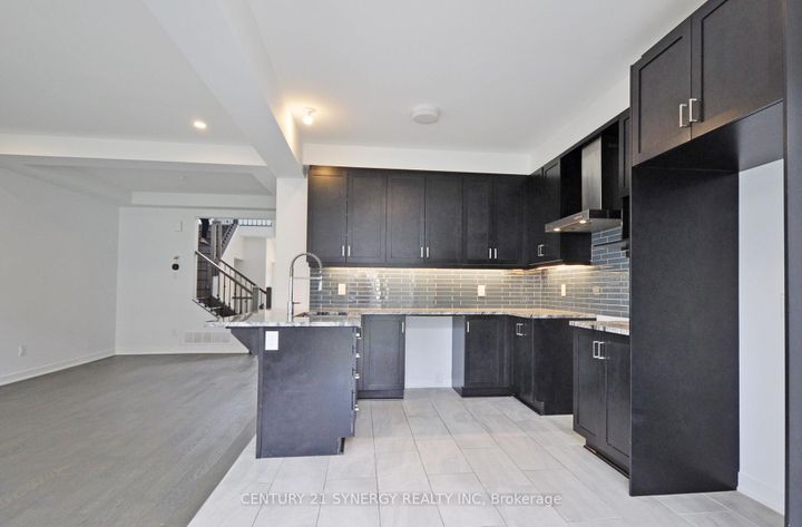 Photo 8 at 284 Ormiston Crescent, Nepean (Stonebridge), Ottawa