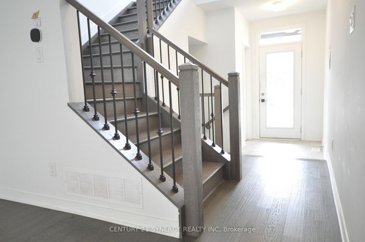Photo 11 at 284 Ormiston Crescent, Nepean (Stonebridge), Ottawa