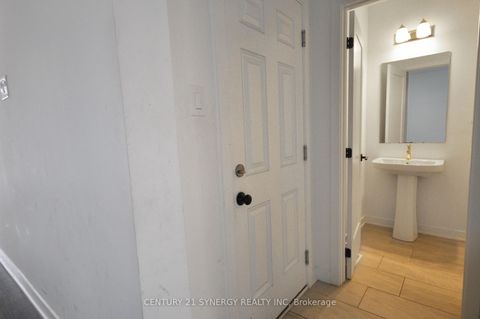 Photo 10 at 284 Ormiston Crescent, Nepean (Stonebridge), Ottawa