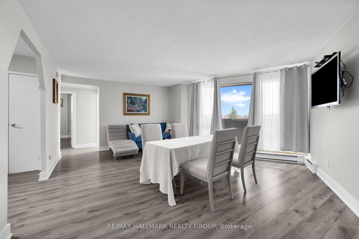 Photo 7 at 407 - 900 Dynes Road, Nepean (Carleton Square), Ottawa