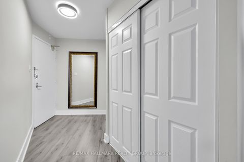 Photo 5 at 407 - 900 Dynes Road, Nepean (Carleton Square), Ottawa