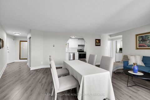 Photo 10 at 407 - 900 Dynes Road, Nepean (Carleton Square), Ottawa