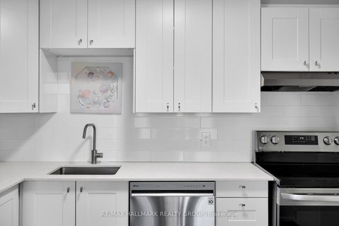 Photo 19 at 407 - 900 Dynes Road, Nepean (Carleton Square), Ottawa