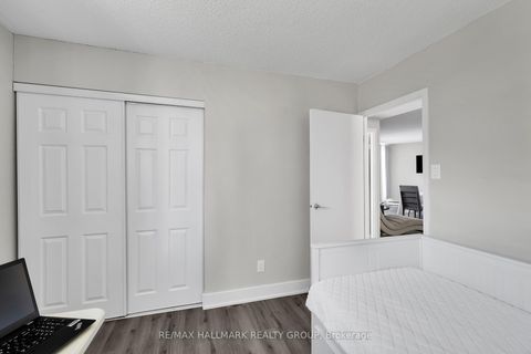 Photo 27 at 407 - 900 Dynes Road, Nepean (Carleton Square), Ottawa