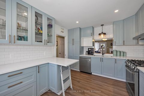 Photo 9 at 35 Monterey Drive, Nepean (Leslie Park), Ottawa