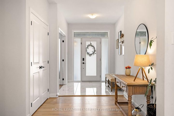 Photo 3 at 98 RALPH ERFLE Way, Nepean (Half Moon Bay), Ottawa