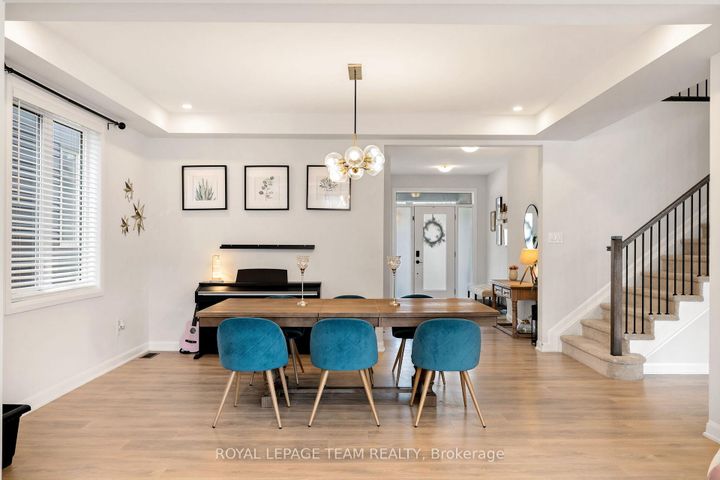 Photo 9 at 98 RALPH ERFLE Way, Nepean (Half Moon Bay), Ottawa