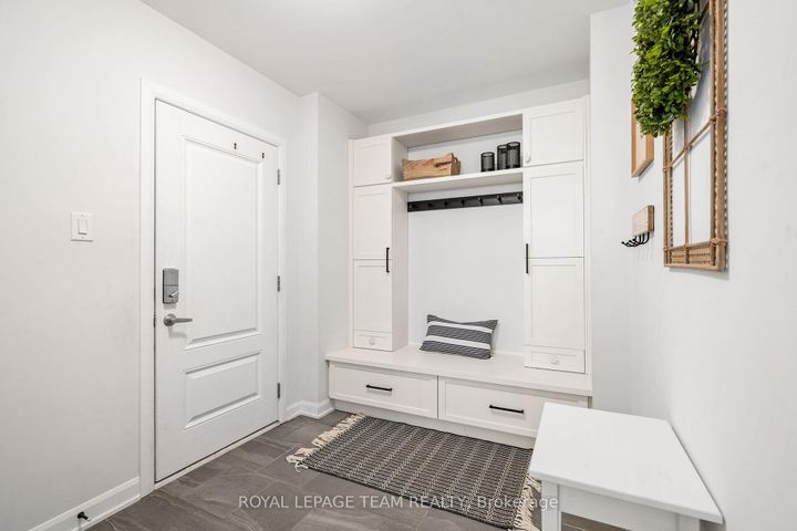 Photo 18 at 98 RALPH ERFLE Way, Nepean (Half Moon Bay), Ottawa