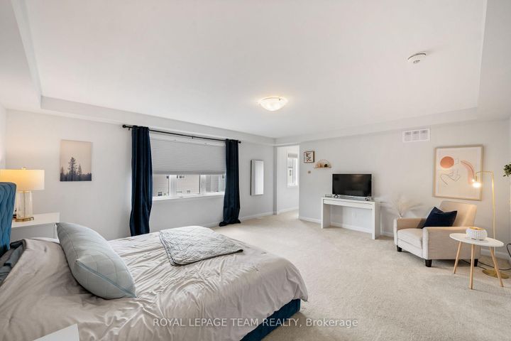 Photo 21 at 98 RALPH ERFLE Way, Nepean (Half Moon Bay), Ottawa