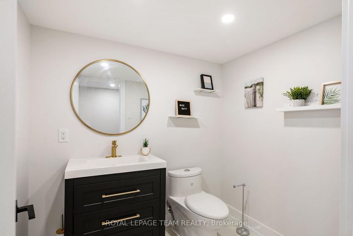 Photo 35 at 98 RALPH ERFLE Way, Nepean (Half Moon Bay), Ottawa