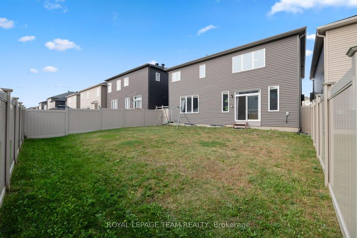 Photo 37 at 98 RALPH ERFLE Way, Nepean (Half Moon Bay), Ottawa
