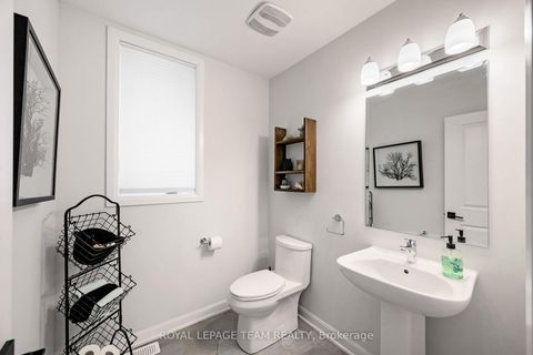 Photo 7 at 98 RALPH ERFLE Way, Nepean (Half Moon Bay), Ottawa