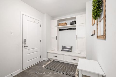 Photo 18 at 98 RALPH ERFLE Way, Nepean (Half Moon Bay), Ottawa