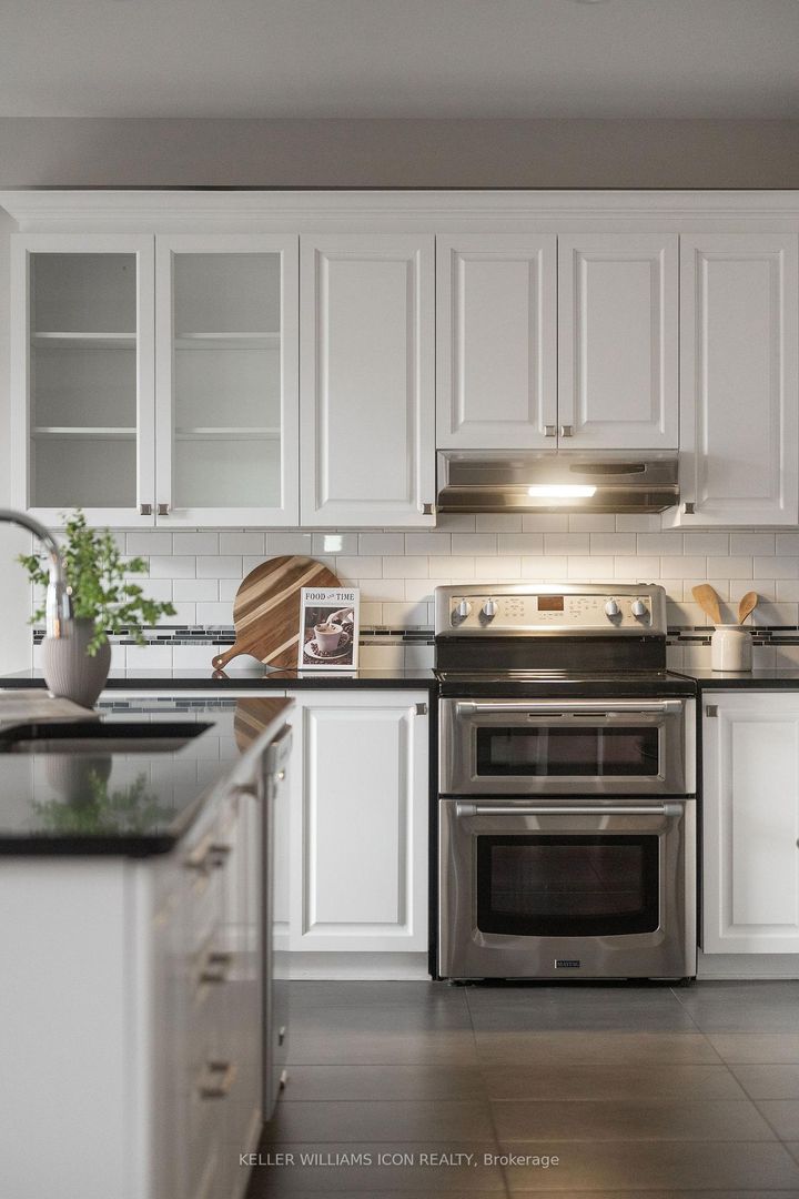 Photo 35 at 3379 Woodroffe Avenue, Nepean (Strandherd), Ottawa