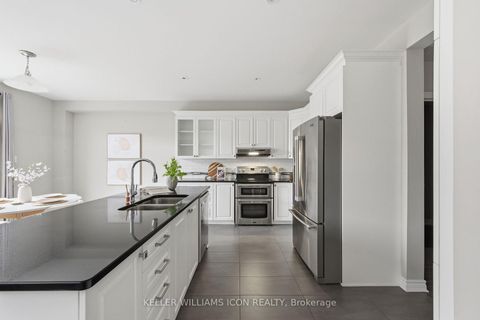 Photo 13 at 3379 Woodroffe Avenue, Nepean (Strandherd), Ottawa