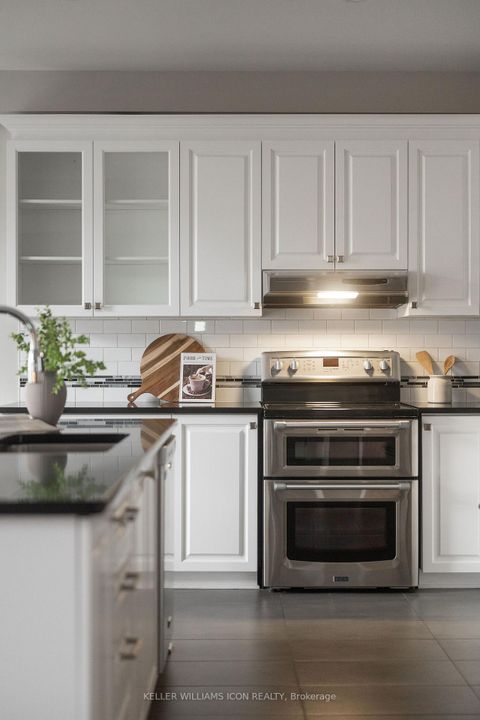 Photo 35 at 3379 Woodroffe Avenue, Nepean (Strandherd), Ottawa