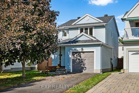 Photo 0 at 32 Peacock Crescent, Nepean (Cedargrove/Fraserdale), Ottawa