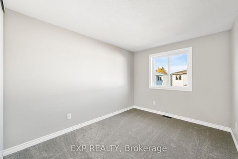 Photo 19 at 32 Peacock Crescent, Nepean (Cedargrove/Fraserdale), Ottawa