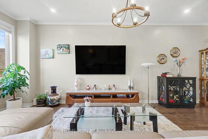 Photo 7 at 111 Mesa Drive, Nepean (Half Moon Bay), Ottawa