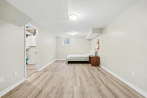 Photo 26 at 111 Mesa Drive, Nepean (Half Moon Bay), Ottawa