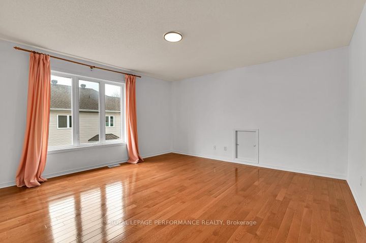 Photo 20 at 42 Jack Aaron Drive, Nepean (Craig Henry/Woodvale), Ottawa
