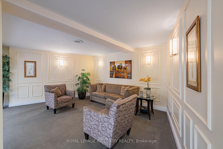 Photo 31 at 806 - 1356 Meadowlands Drive E, Nepean (Borden Farm/Stewart Farm/Carleton Heights/Parkwood Hills), Ottawa