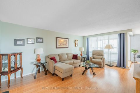 Photo 8 at 806 - 1356 Meadowlands Drive E, Nepean (Borden Farm/Stewart Farm/Carleton Heights/Parkwood Hills), Ottawa