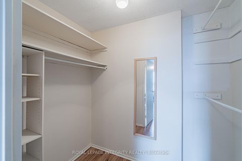 Photo 21 at 806 - 1356 Meadowlands Drive E, Nepean (Borden Farm/Stewart Farm/Carleton Heights/Parkwood Hills), Ottawa