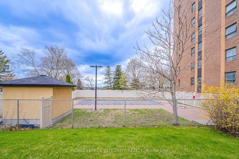 Photo 33 at 806 - 1356 Meadowlands Drive E, Nepean (Borden Farm/Stewart Farm/Carleton Heights/Parkwood Hills), Ottawa