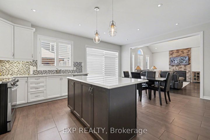 Photo 17 at 73 Bristling Crescent, Nepean (Half Moon Bay), Ottawa