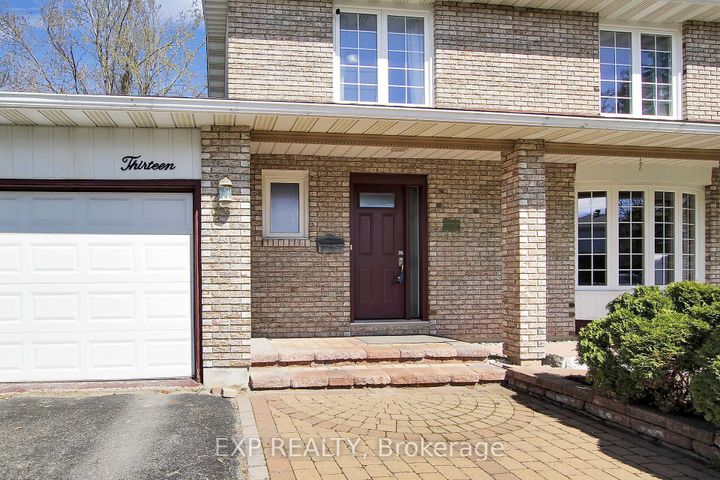 Photo 4 at 13 Shanel Place, Nepean (Pheasant Run), Ottawa