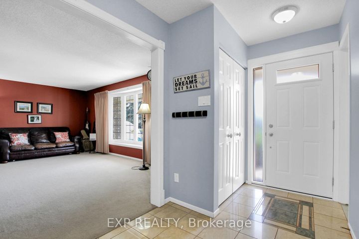 Photo 7 at 13 Shanel Place, Nepean (Pheasant Run), Ottawa