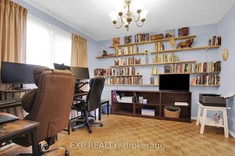Photo 11 at 13 Shanel Place, Nepean (Pheasant Run), Ottawa
