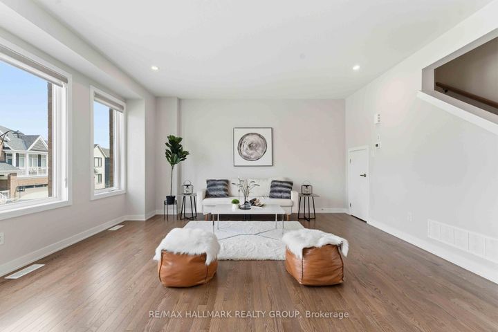 Photo 4 at 404 Appalachian Circle, Nepean (Half Moon Bay), Ottawa