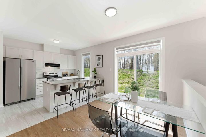 Photo 8 at 404 Appalachian Circle, Nepean (Half Moon Bay), Ottawa