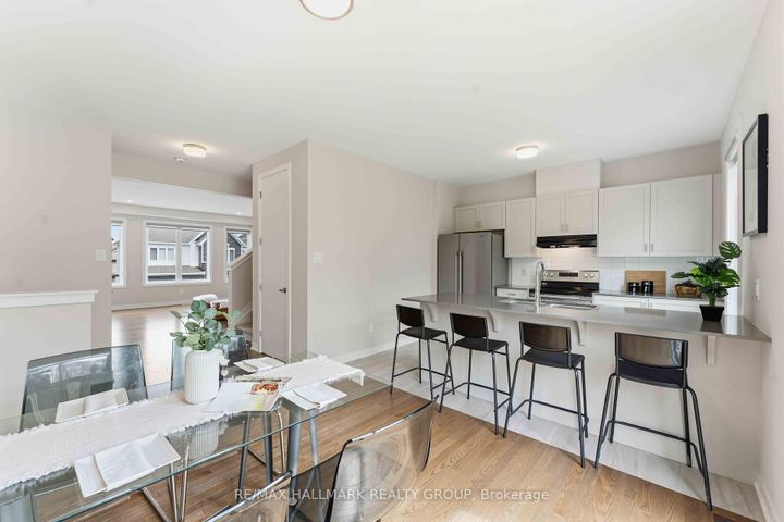 Photo 14 at 404 Appalachian Circle, Nepean (Half Moon Bay), Ottawa