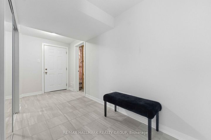 Photo 32 at 404 Appalachian Circle, Nepean (Half Moon Bay), Ottawa