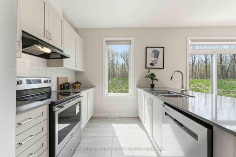 Photo 12 at 404 Appalachian Circle, Nepean (Half Moon Bay), Ottawa
