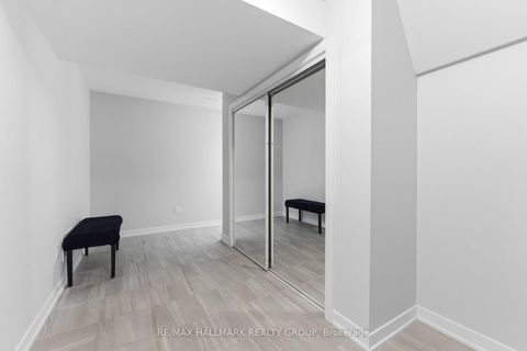 Photo 34 at 404 Appalachian Circle, Nepean (Half Moon Bay), Ottawa