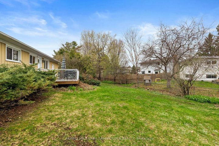 Photo 38 at 11 Springdale Crescent, Nepean (Sheahan Estates/Trend Village), Ottawa