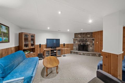 Photo 28 at 11 Springdale Crescent, Nepean (Sheahan Estates/Trend Village), Ottawa