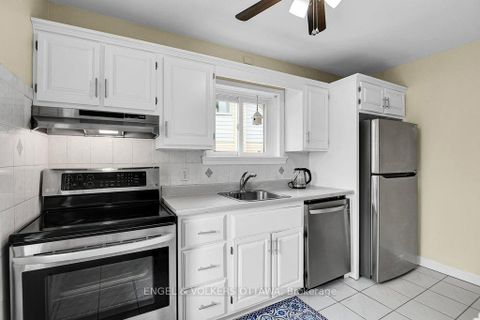 Photo 16 at 36 Argue Drive, Nepean (Borden Farm/Stewart Farm/Carleton Heights/Parkwood Hills), Ottawa