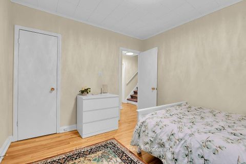 Photo 18 at 36 Argue Drive, Nepean (Borden Farm/Stewart Farm/Carleton Heights/Parkwood Hills), Ottawa