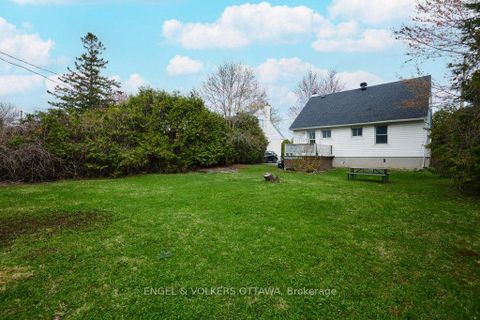 Photo 31 at 36 Argue Drive, Nepean (Borden Farm/Stewart Farm/Carleton Heights/Parkwood Hills), Ottawa