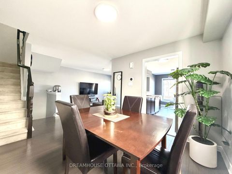 Photo 11 at 124 Pennant Avenue, Nepean (Half Moon Bay), Ottawa