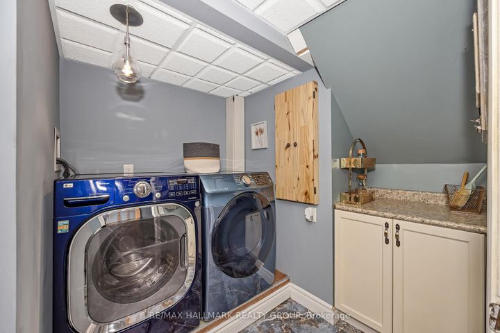 Photo 34 at 35 Benlea Drive, Nepean (Tanglewood), Ottawa
