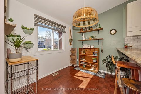 Photo 11 at 35 Benlea Drive, Nepean (Tanglewood), Ottawa