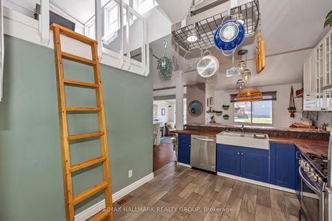 Photo 13 at 35 Benlea Drive, Nepean (Tanglewood), Ottawa